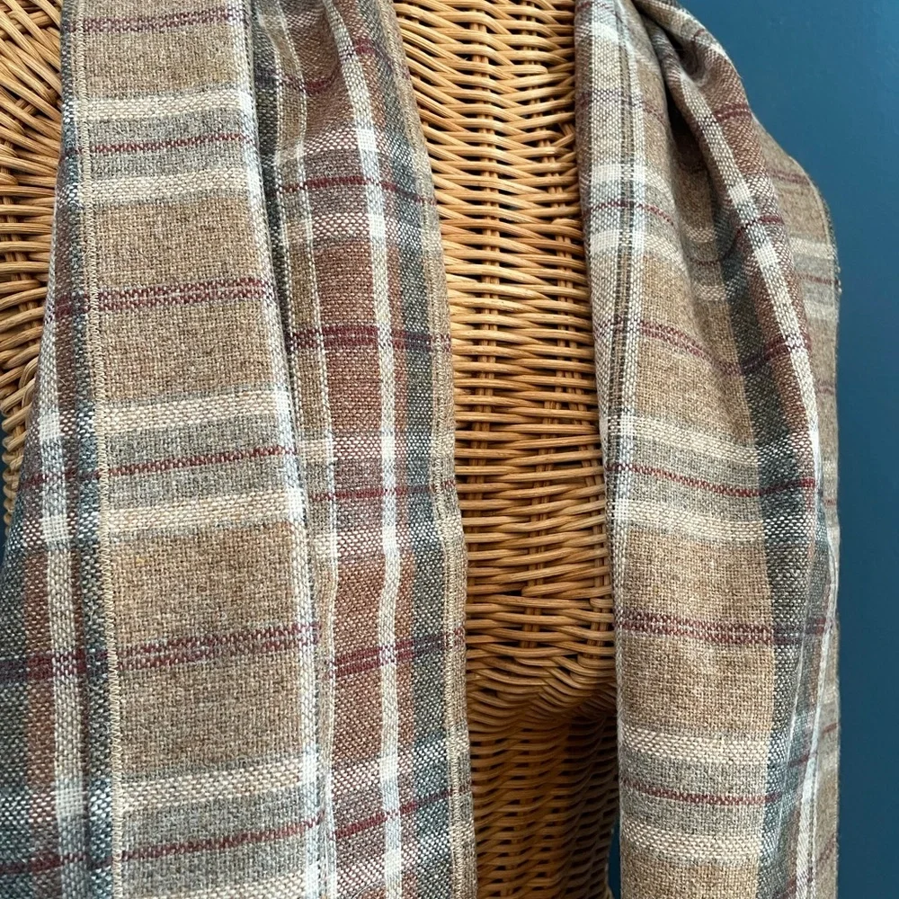 Vintage Saks Fifth Avenue Tan Brown Plaid Scarf 11x54 EUC Unisex - Picture 2 of 6